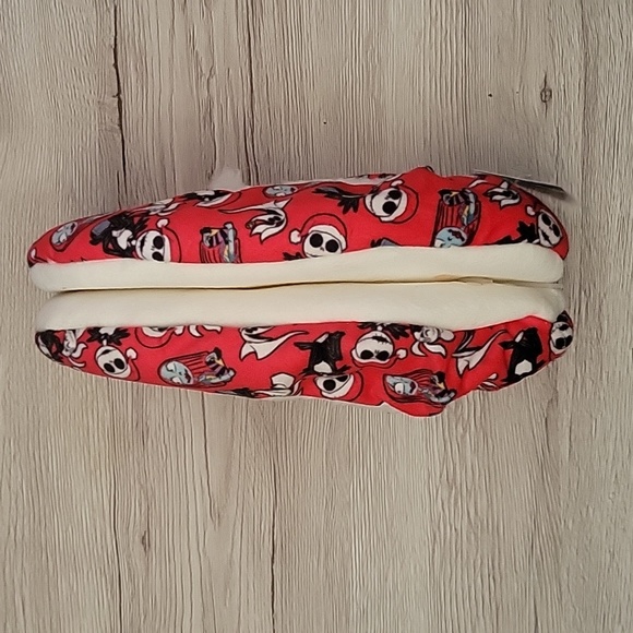 The nightmare before Christmas slippers - Picture 3 of 4